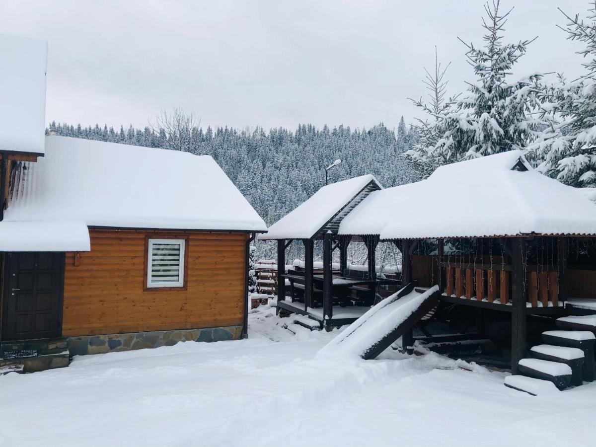 Guest House Kaspiy Буковел Екстериор снимка