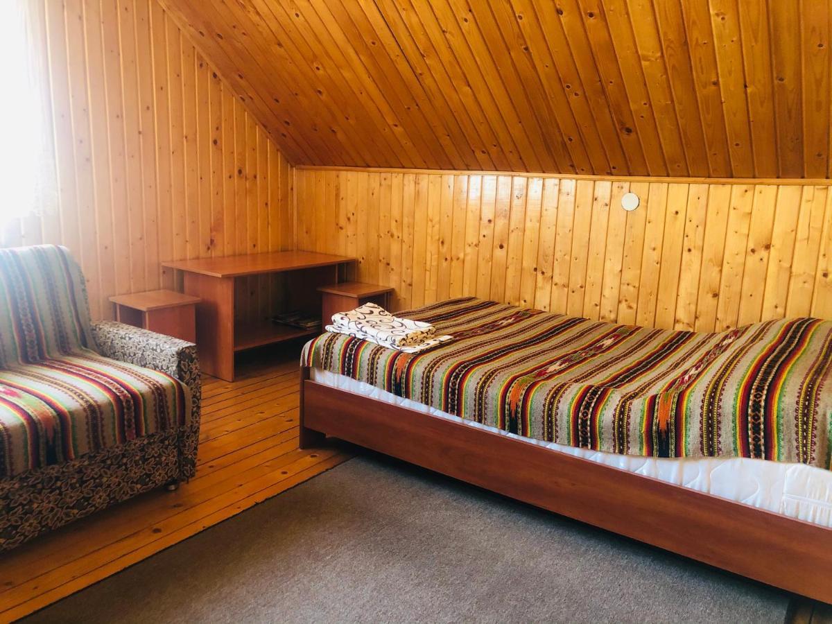 Guest House Kaspiy Буковел Екстериор снимка