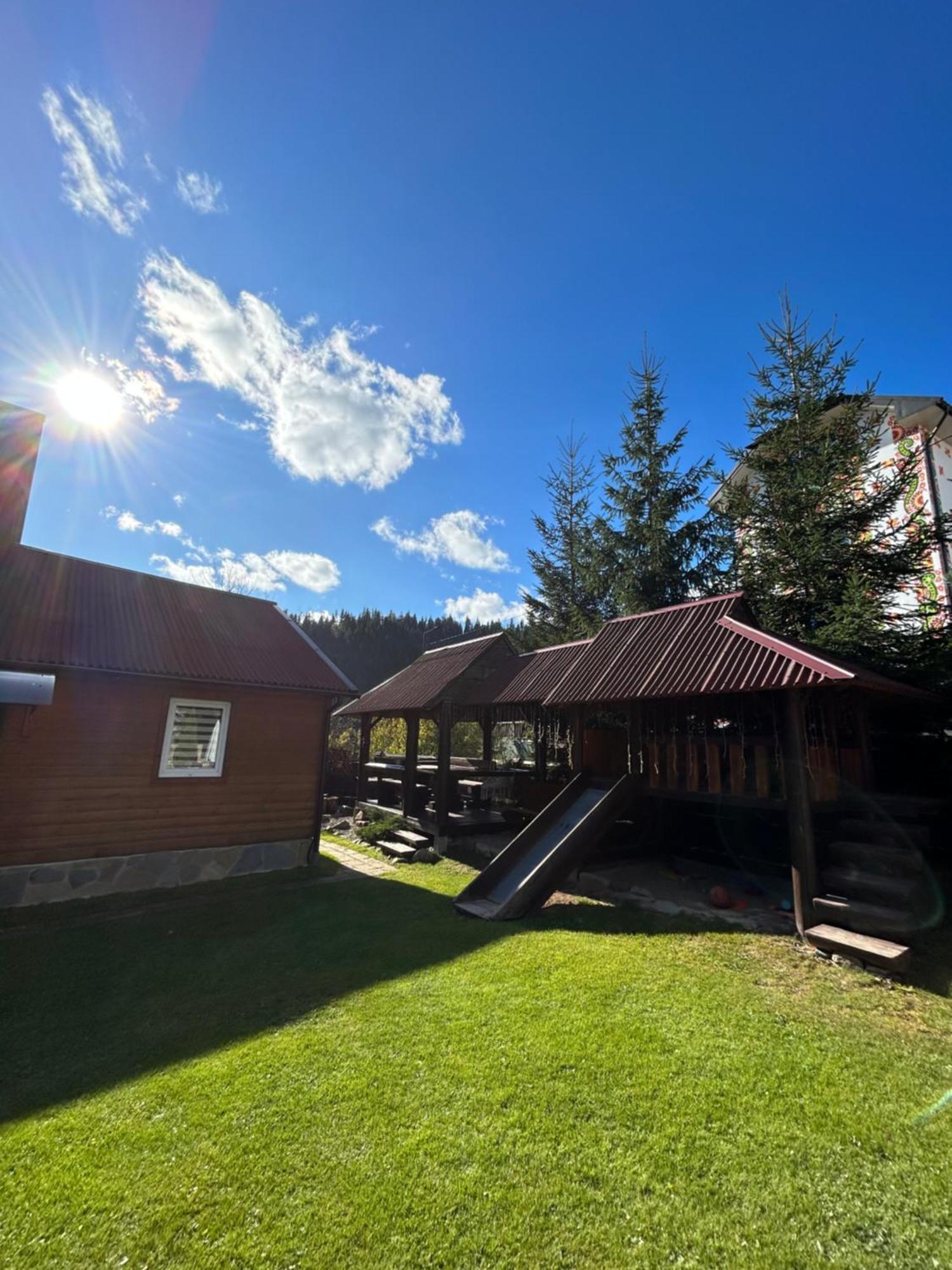 Guest House Kaspiy Буковел Екстериор снимка