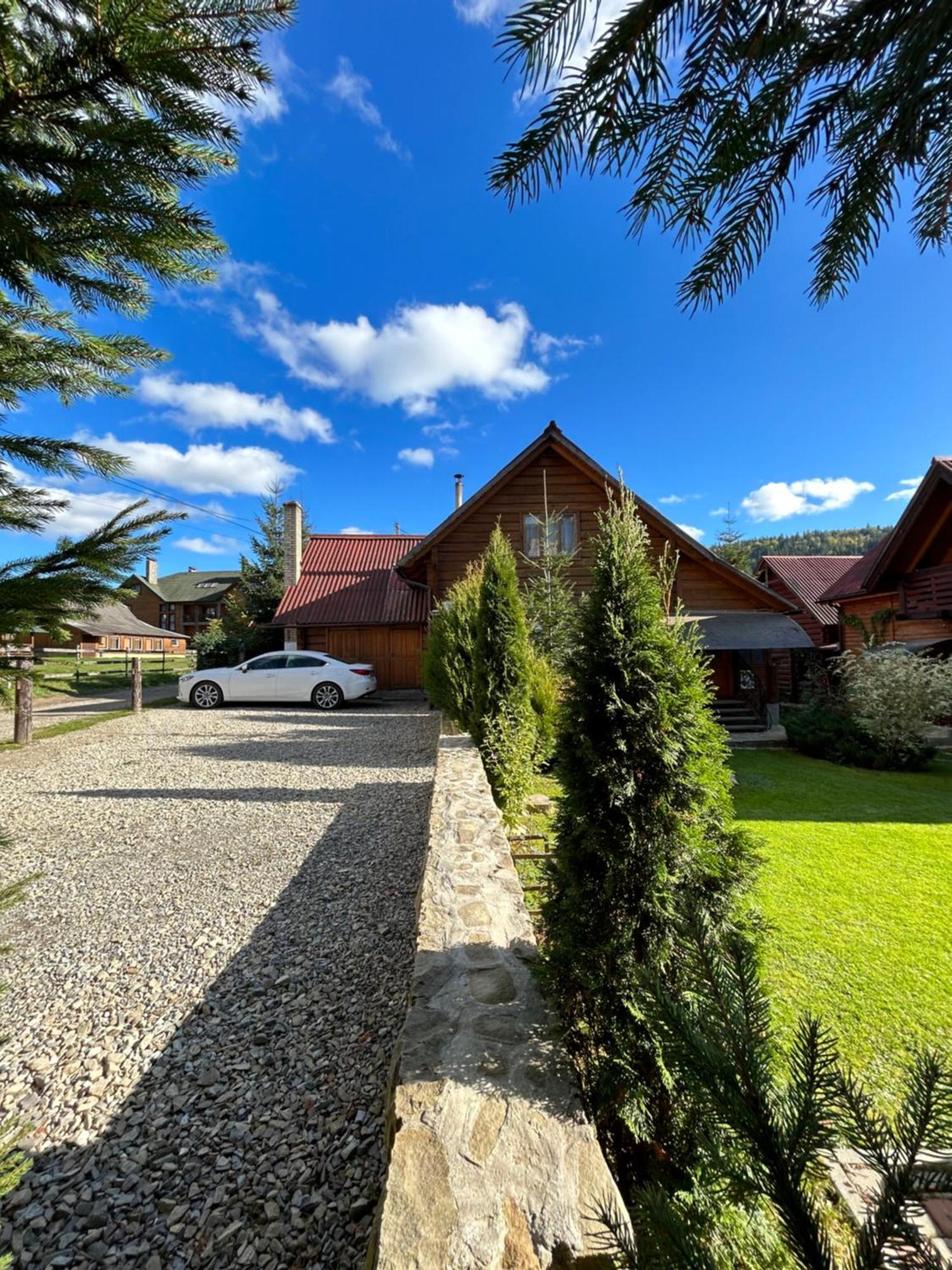 Guest House Kaspiy Буковел Екстериор снимка