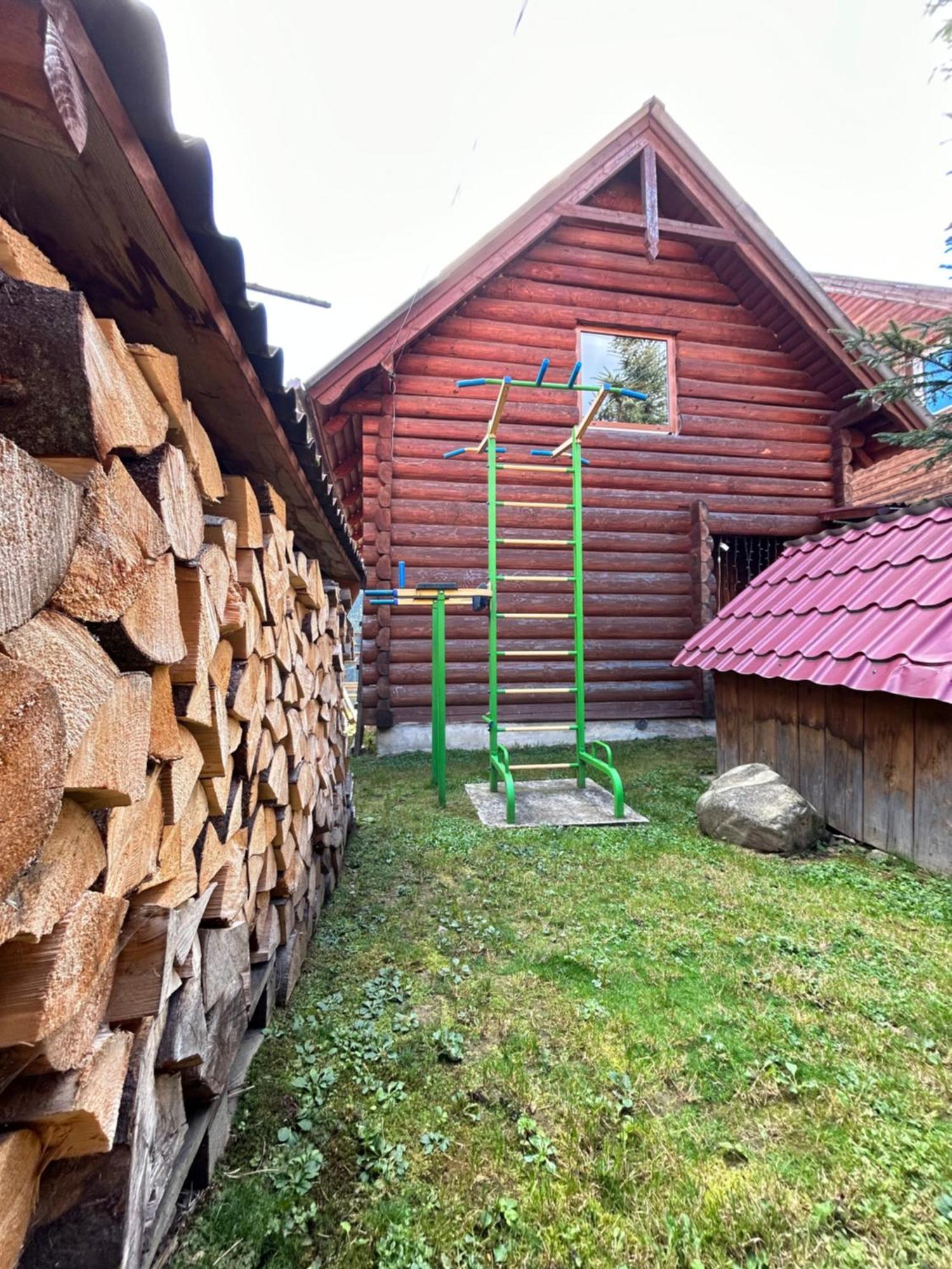 Guest House Kaspiy Буковел Екстериор снимка