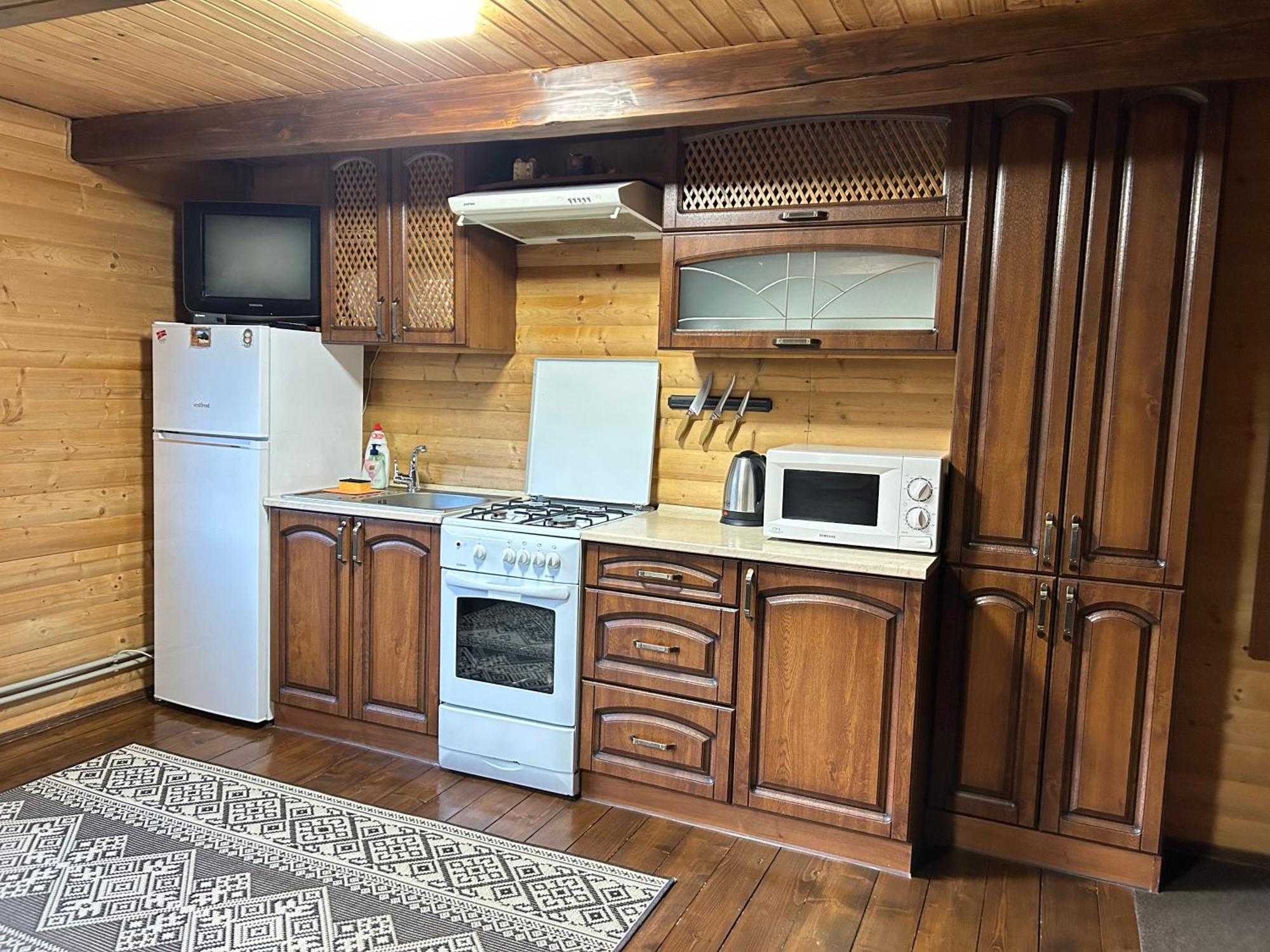 Guest House Kaspiy Буковел Екстериор снимка