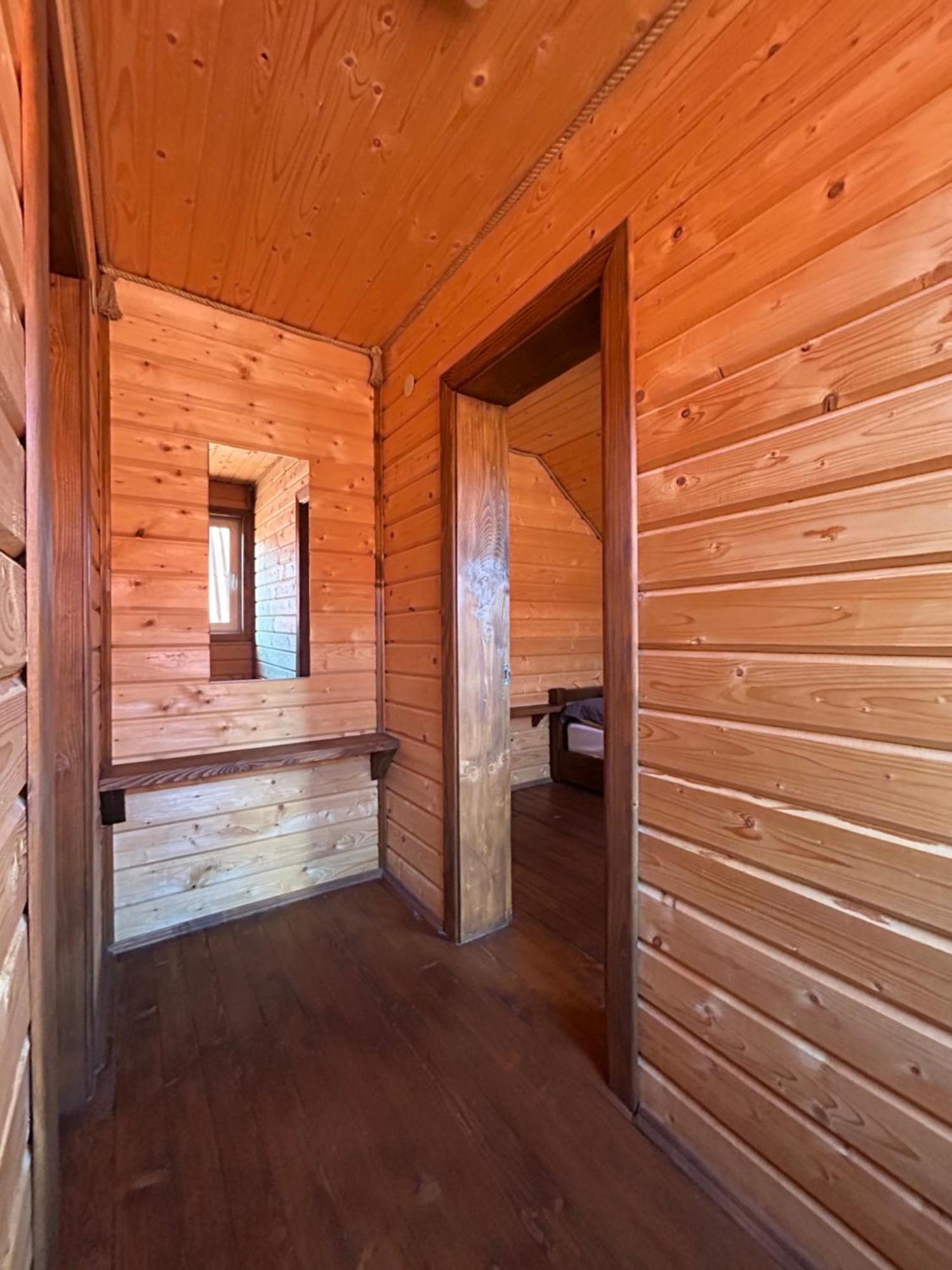 Guest House Kaspiy Буковел Екстериор снимка
