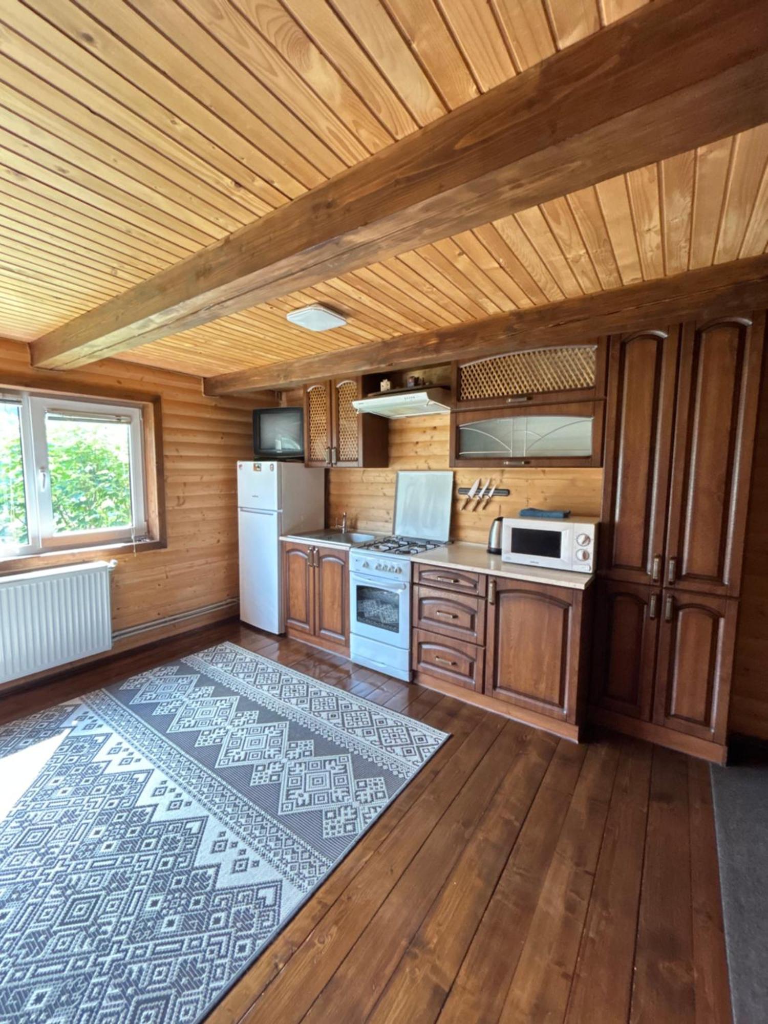Guest House Kaspiy Буковел Екстериор снимка